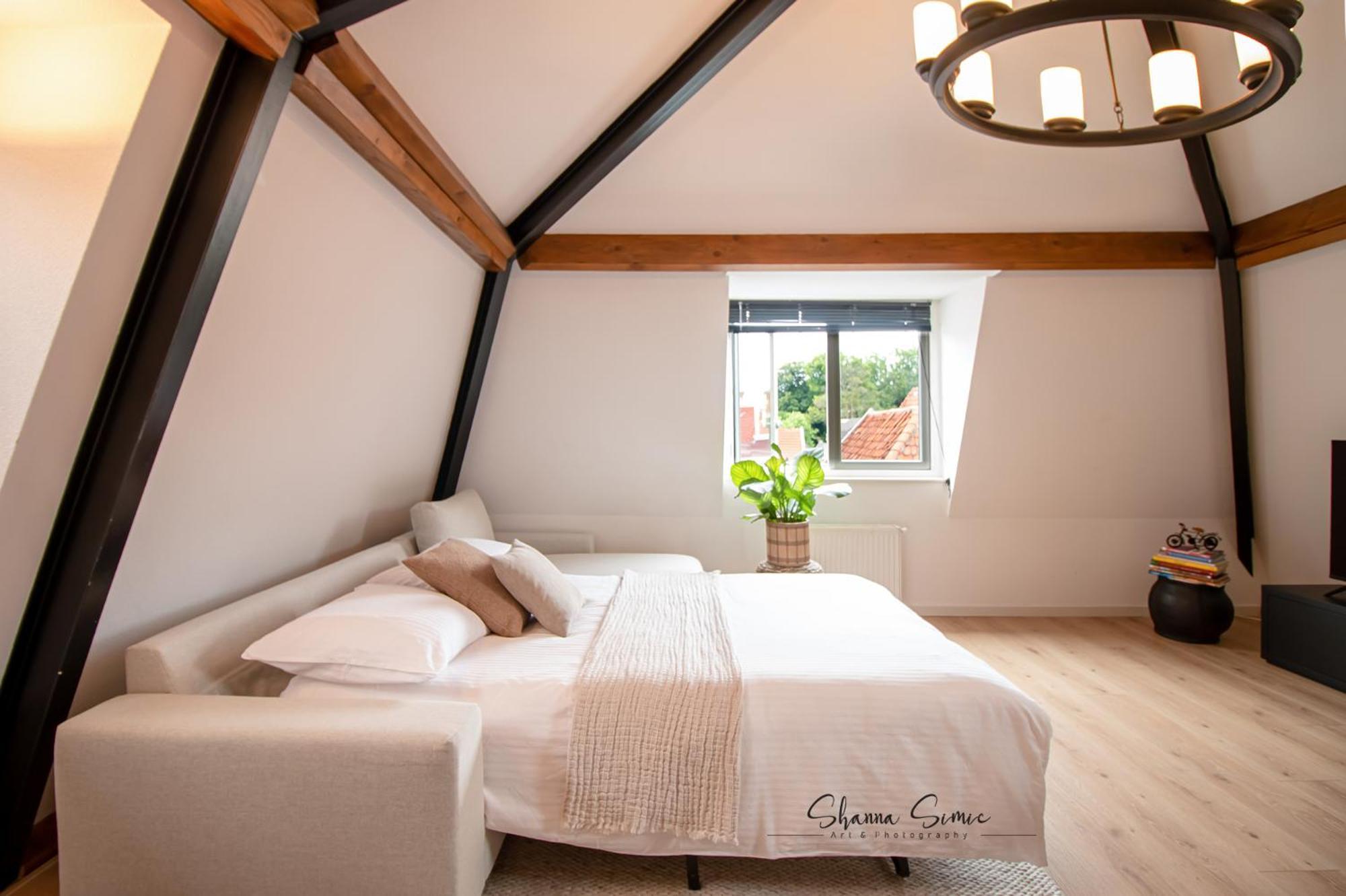 Aparthotel De Koning By Urban Home Stay Alkmaar Bagian luar foto